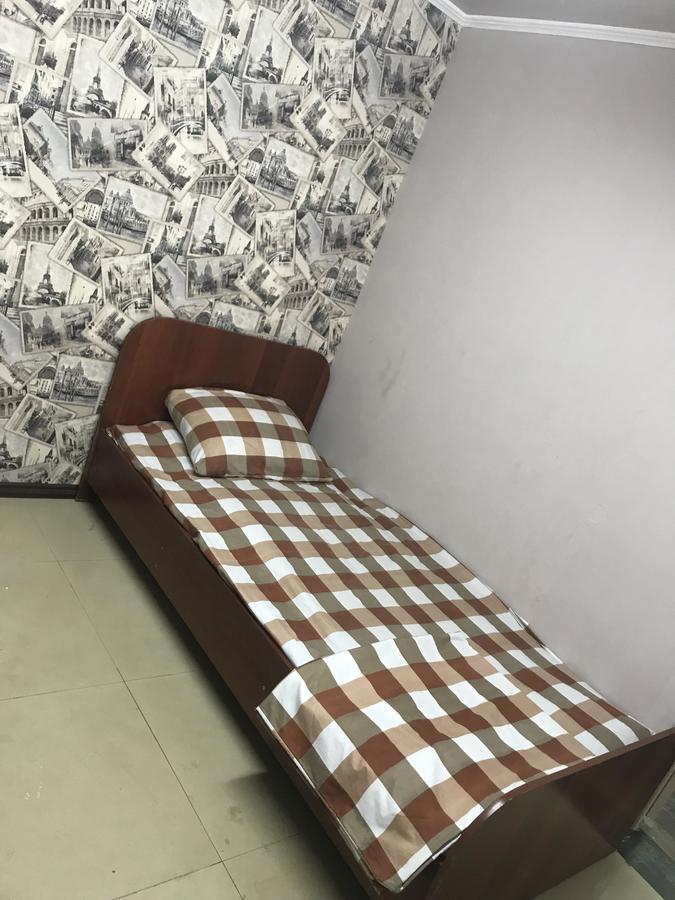 Asia Hostel Алма Ата Екстериор снимка