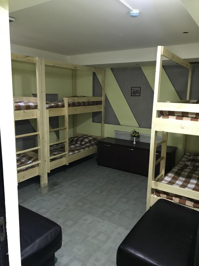 Asia Hostel Алма Ата Екстериор снимка