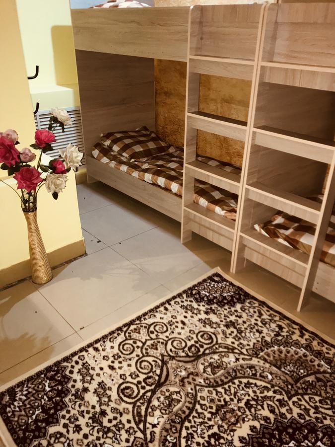 Asia Hostel Алма Ата Екстериор снимка