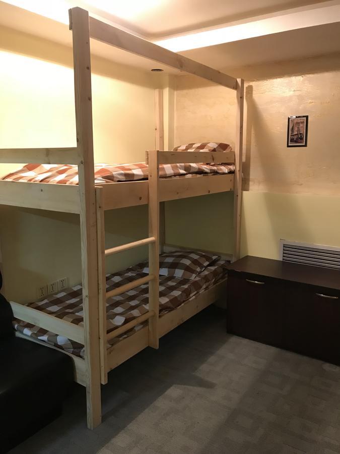 Asia Hostel Алма Ата Екстериор снимка