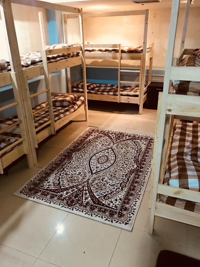 Asia Hostel Алма Ата Екстериор снимка