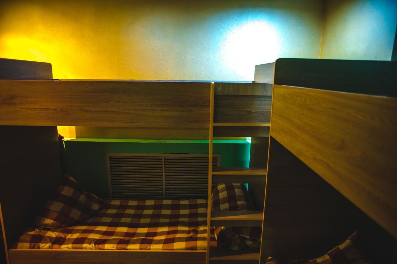 Asia Hostel Алма Ата Екстериор снимка