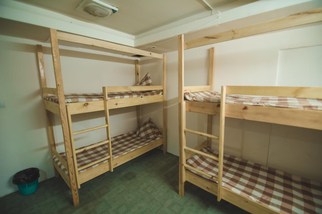 Asia Hostel Алма Ата Екстериор снимка