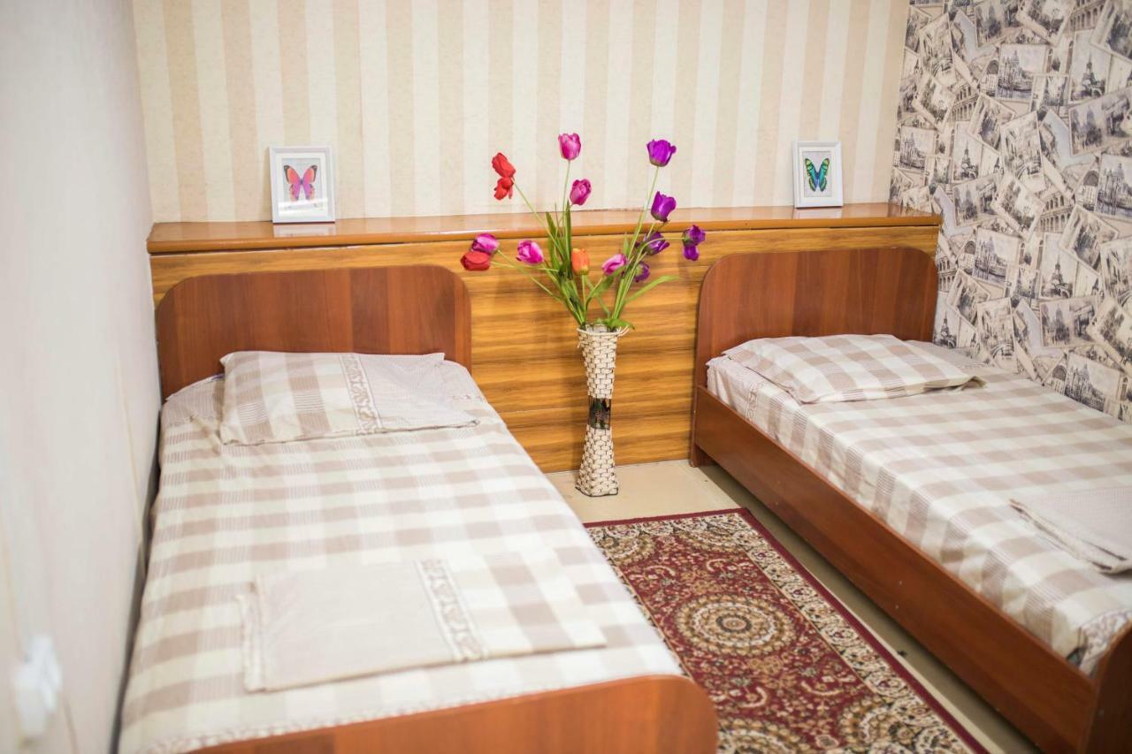 Asia Hostel Алма Ата Екстериор снимка
