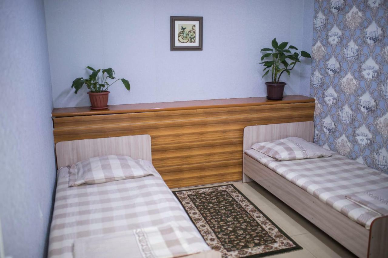 Asia Hostel Алма Ата Екстериор снимка